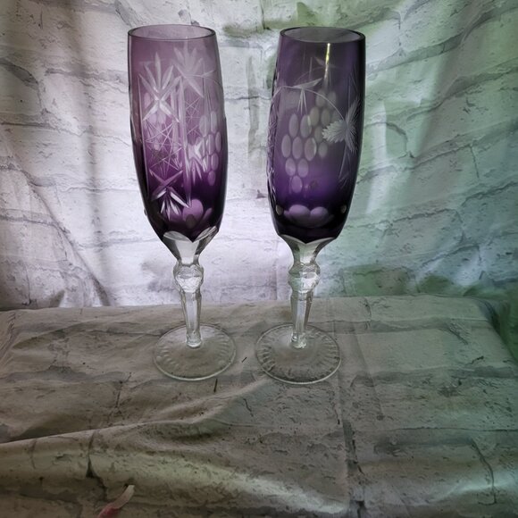 Vintage Purple etched champagne, Glass - Picture 2 of 7